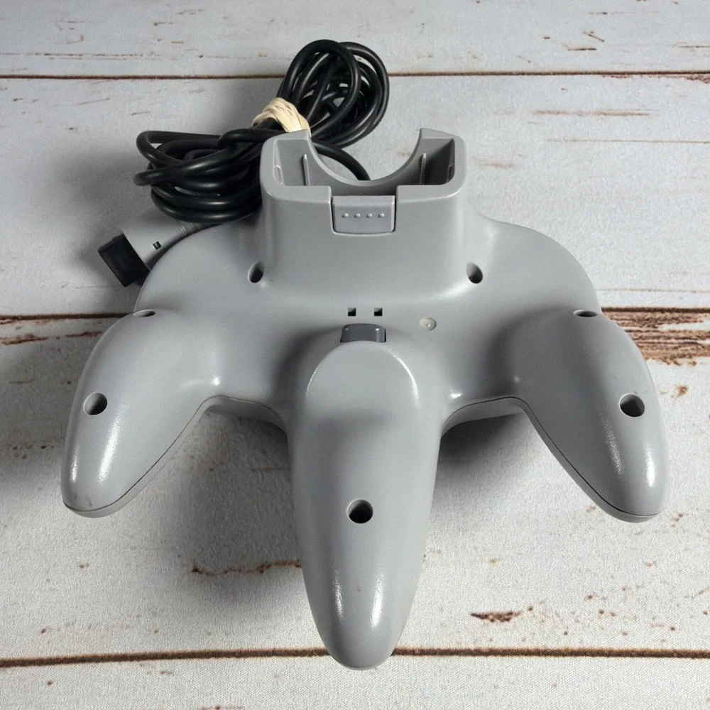 Original Nintendo 64 N64 Controller OEM Authentic Tight Stick Used